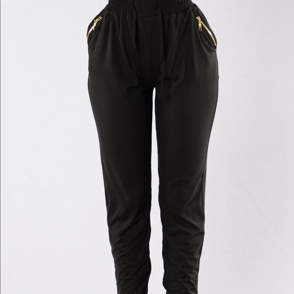 Fashion nova joggers